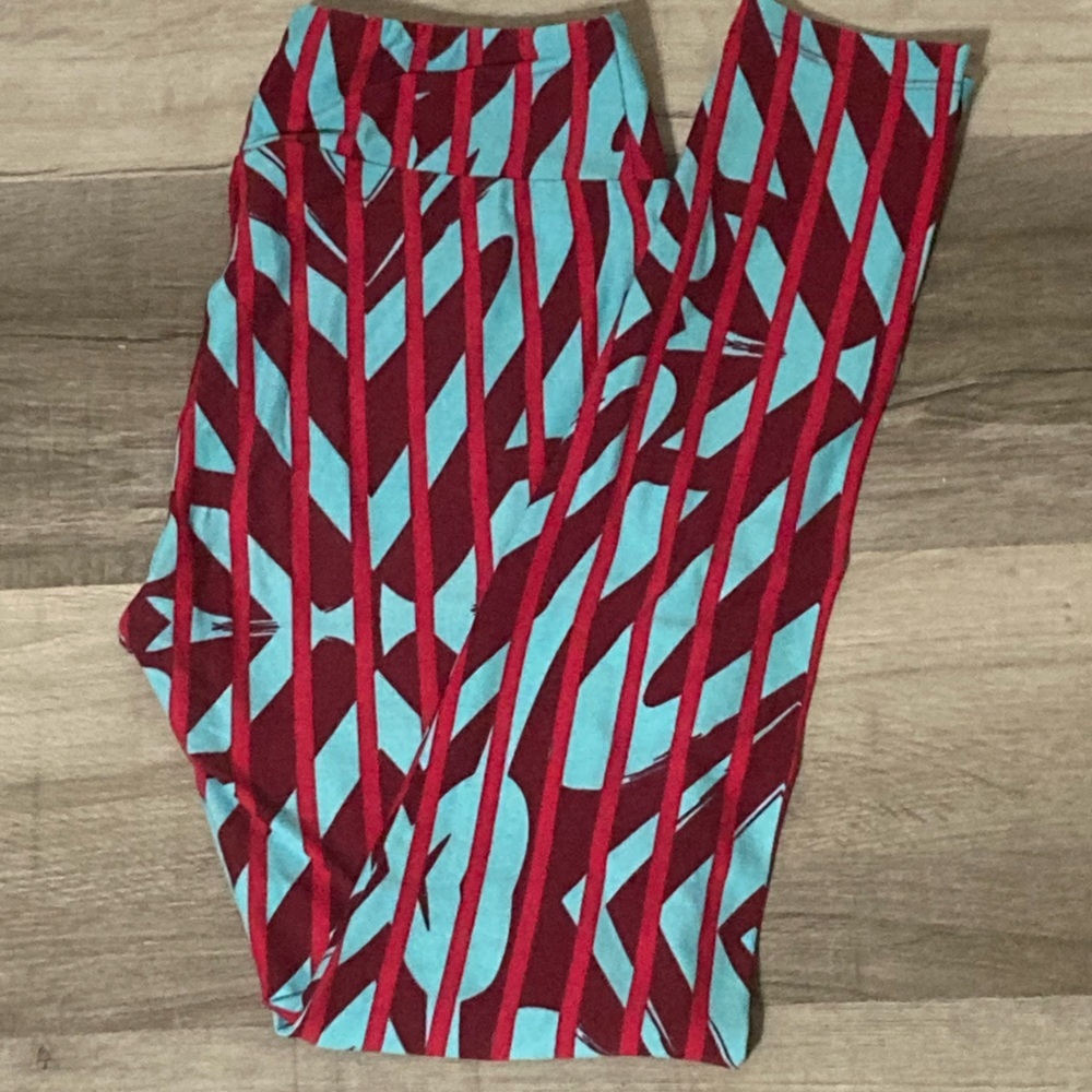 📐📚 Lularoe OS Leggings - Graphic Blue and Red 💎